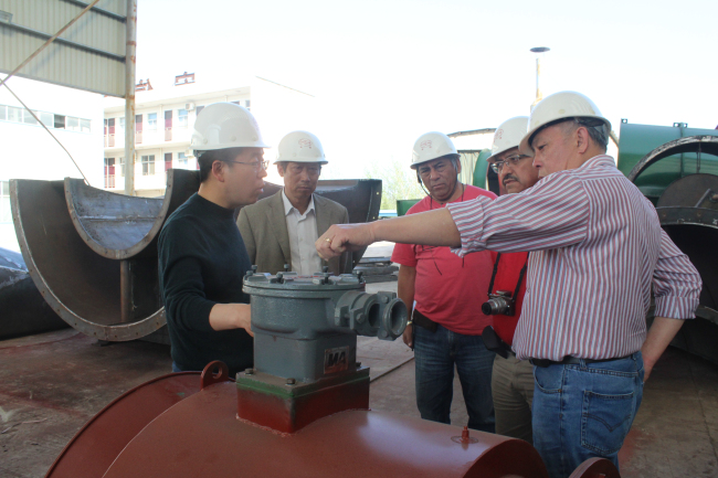 秘魯國的客商參觀考察我公司