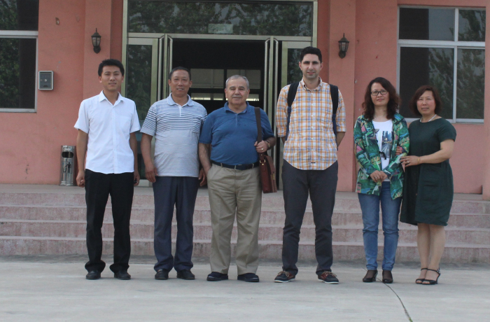 土耳其客商來我公司參觀